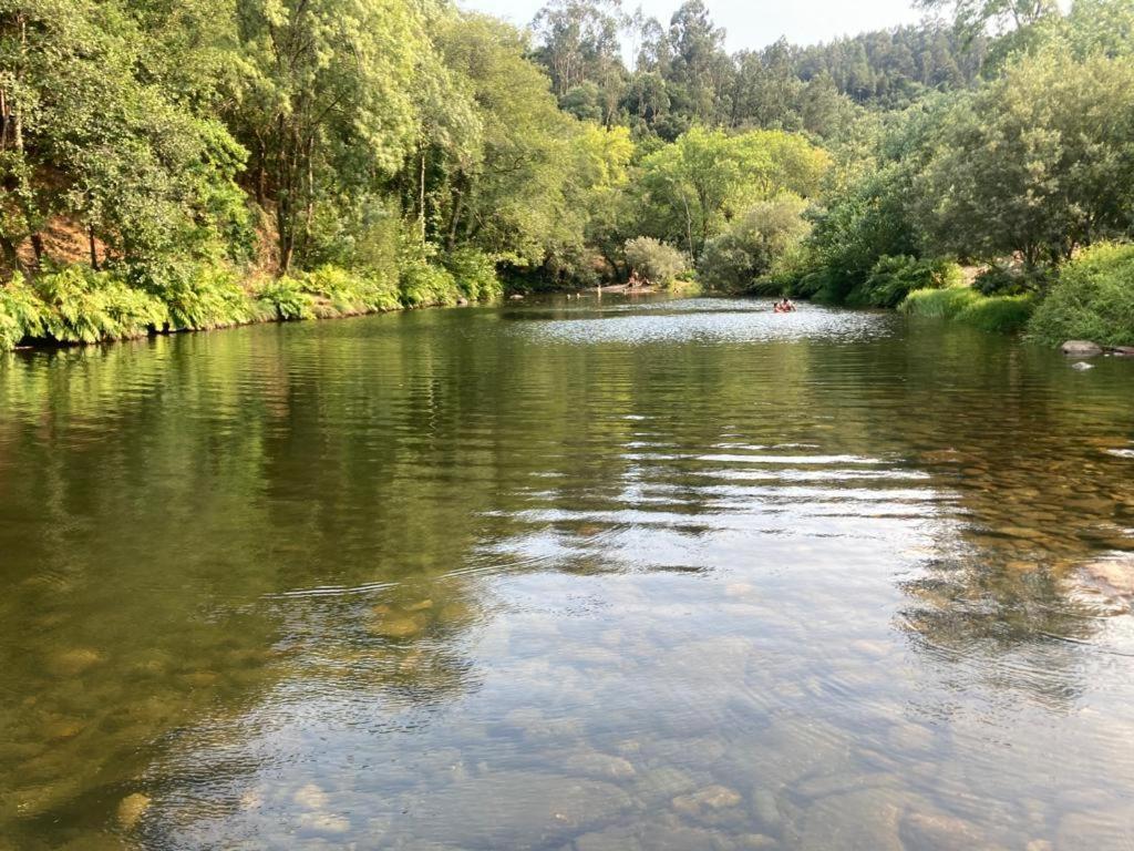 Quinta De Varzielas - Agroturismo Castelo de Paiva Buitenkant foto