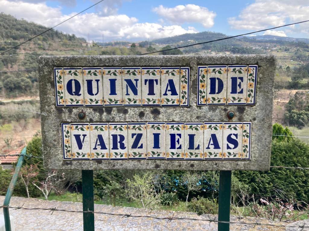 Quinta De Varzielas - Agroturismo Castelo de Paiva Buitenkant foto
