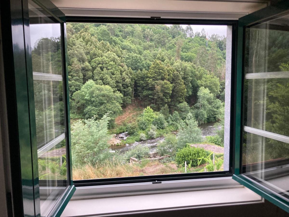 Quinta De Varzielas - Agroturismo Castelo de Paiva Buitenkant foto